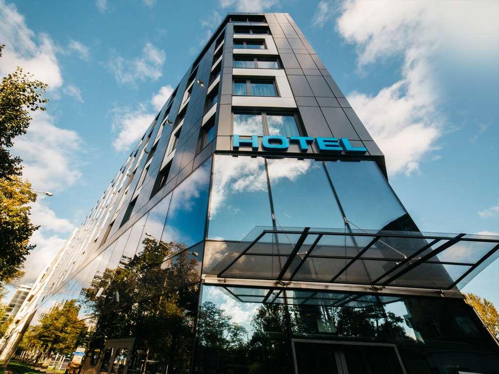 Q Hotel Plus Wrocław Værelse billede