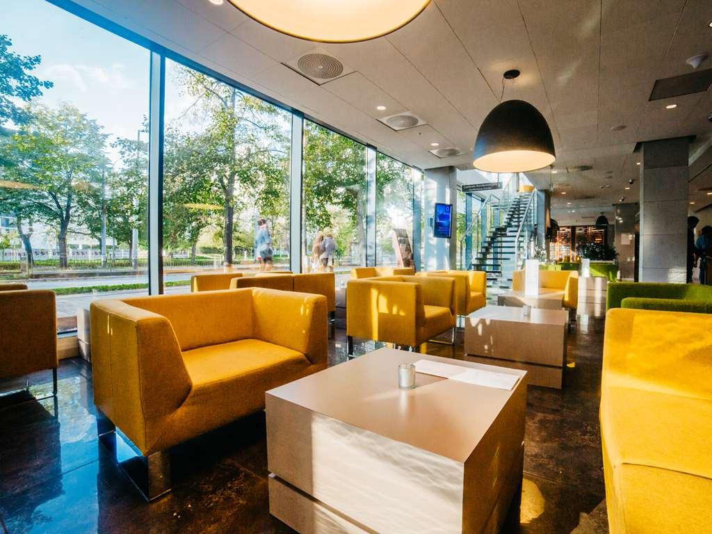 Q Hotel Plus Wrocław Værelse billede